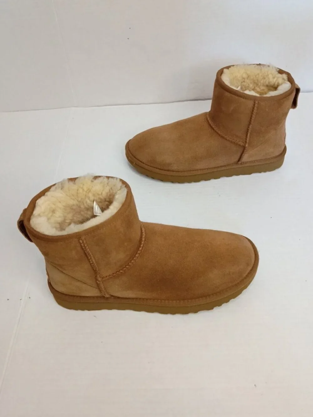 UGG Classic Mini II Chestnut Suede Boots Women’s Size 10